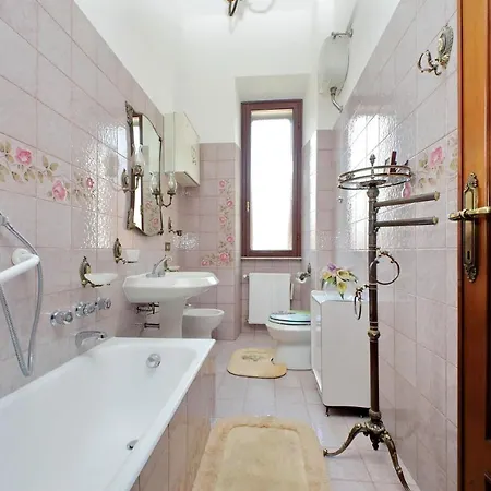 Appartamento Luxury Domus Amadora Roma Esterno foto